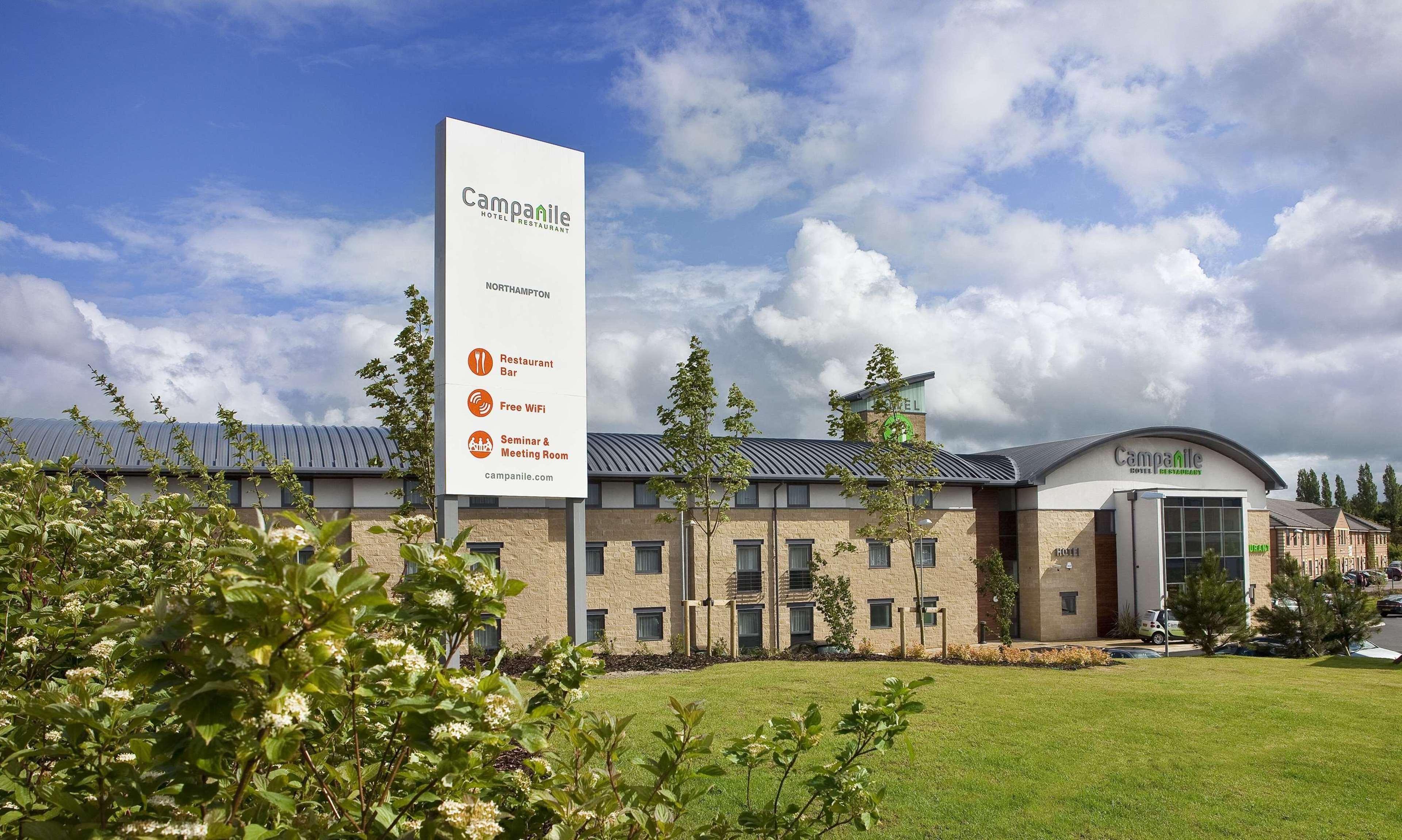 Campanile Hotel Northampton Exterior photo